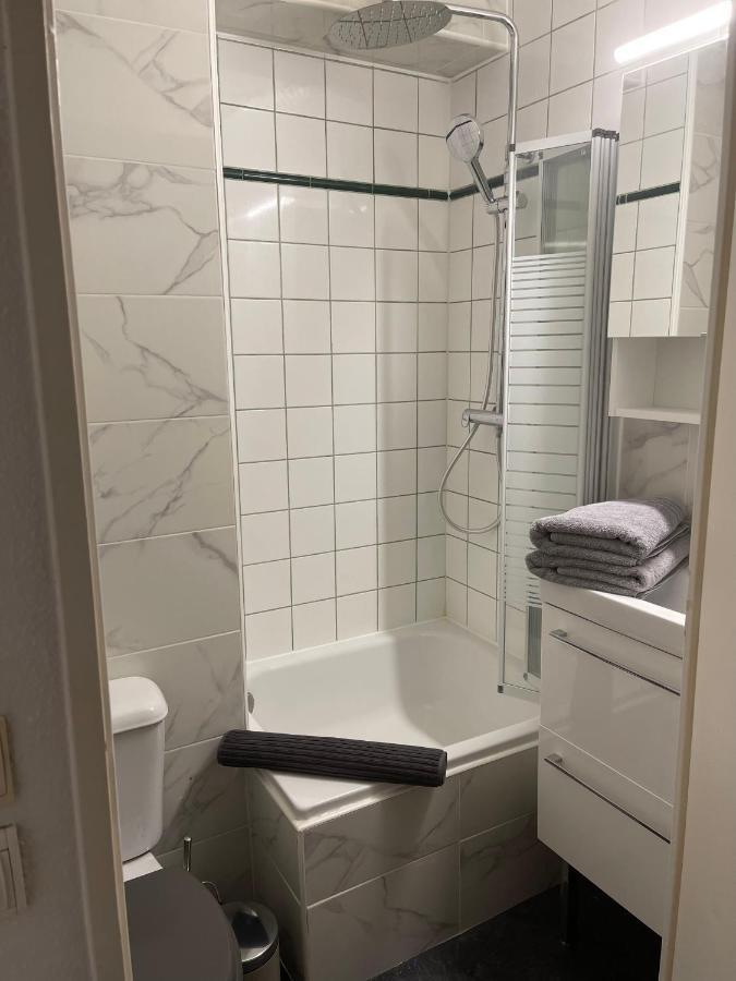 T2D Apartment - Suite Blg Proche Disneyland Paris Bussy-Saint-Georges Dış mekan fotoğraf